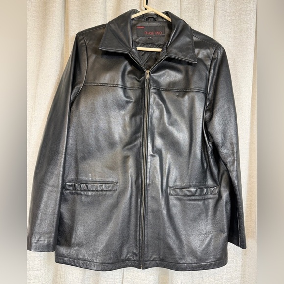 Phase Two Other - Phase Two size L Men's Black Leather Jacket